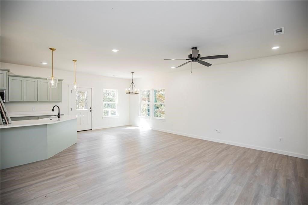 3 Runnymede Cir - Photo 2 of 25