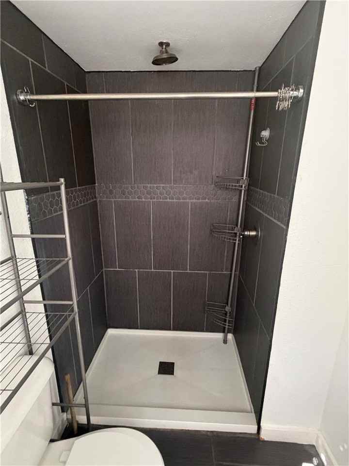 620 S 2nd St #1 - Photo 5 of 13