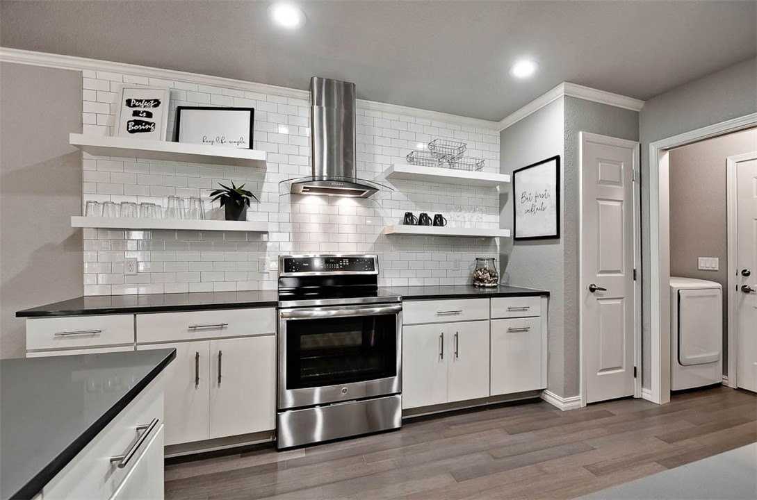 7 S Prairie Dunes Dr - Photo 5 of 16