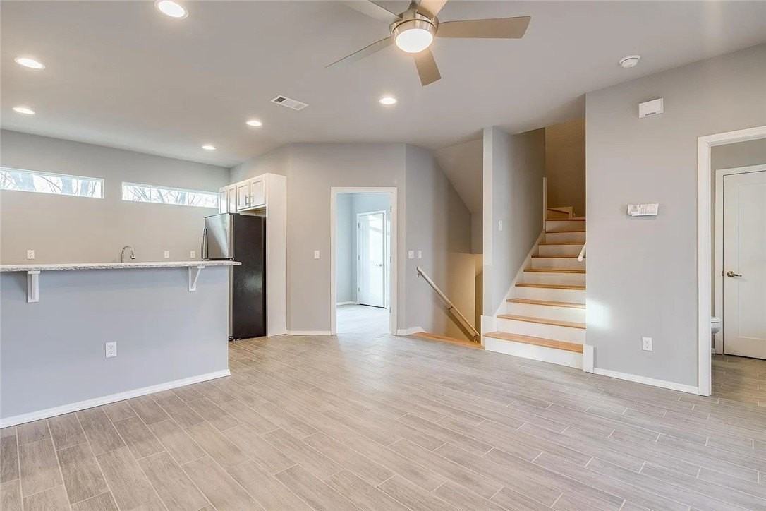 1345 N Hog Trough Dr - Photo 4 of 18