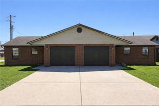 619 E 1st St - Photo 1 of 1