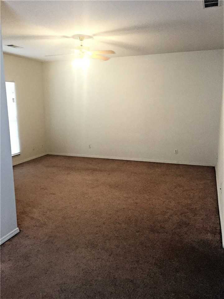 1778 N Gregg Ave #6 - Photo 5 of 14