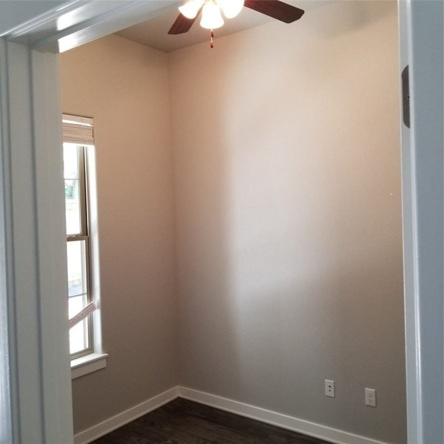 2359 W Houston St - Photo 7 of 14