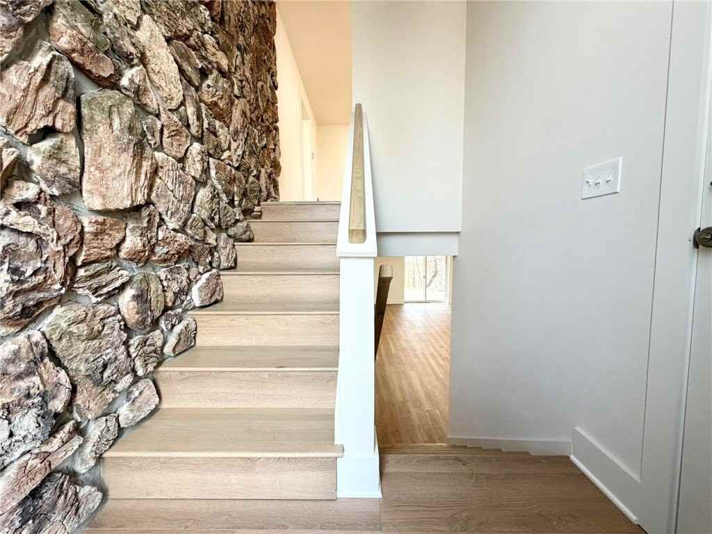 14911 Dutchmans Dr - Photo 5 of 22