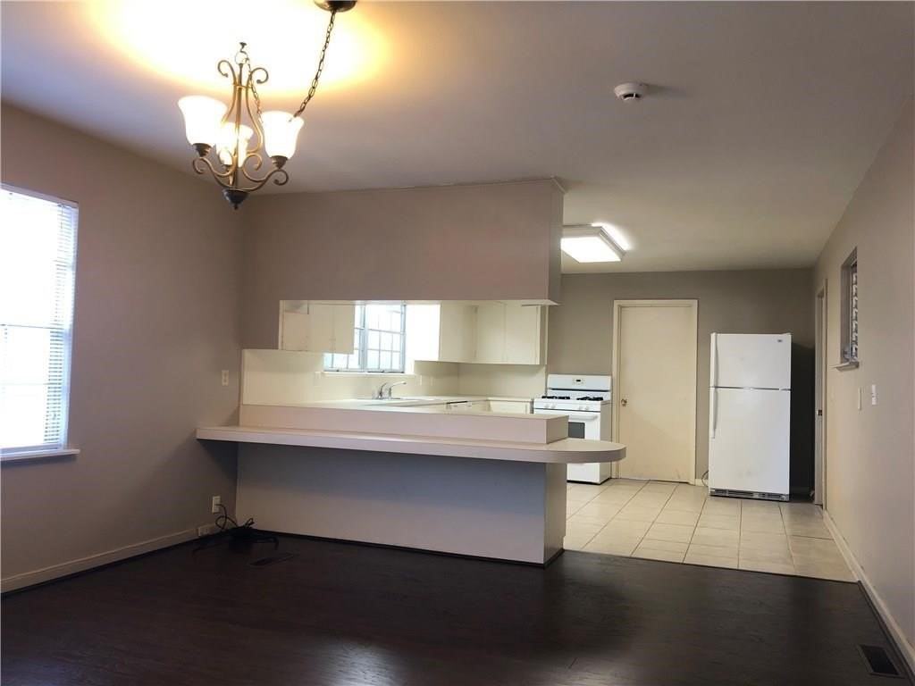 1601 N Sang Ave - Photo 4 of 13