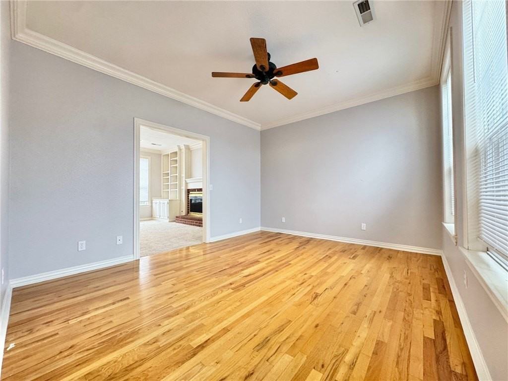 3834 E Chadwick Dr - Photo 3 of 35