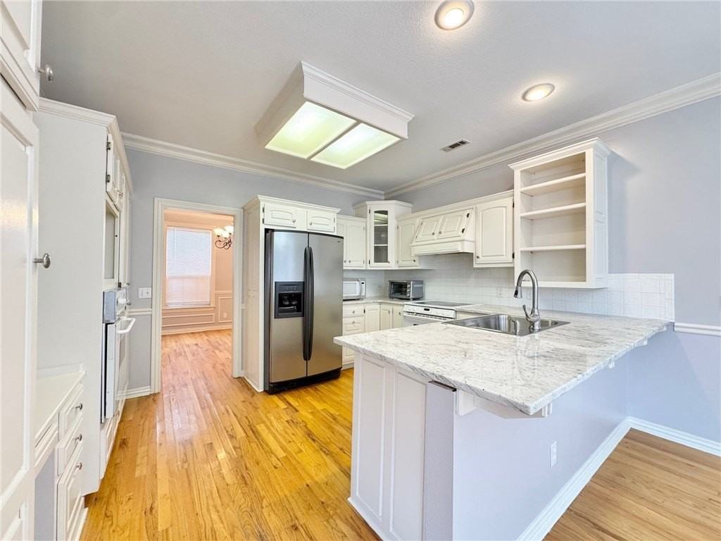 3834 E Chadwick Dr - Photo 7 of 35