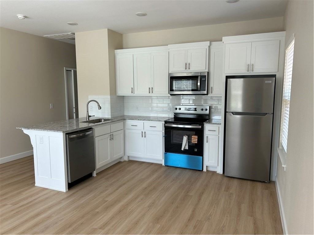 708 E Johnson Ave #B - Photo 4 of 12
