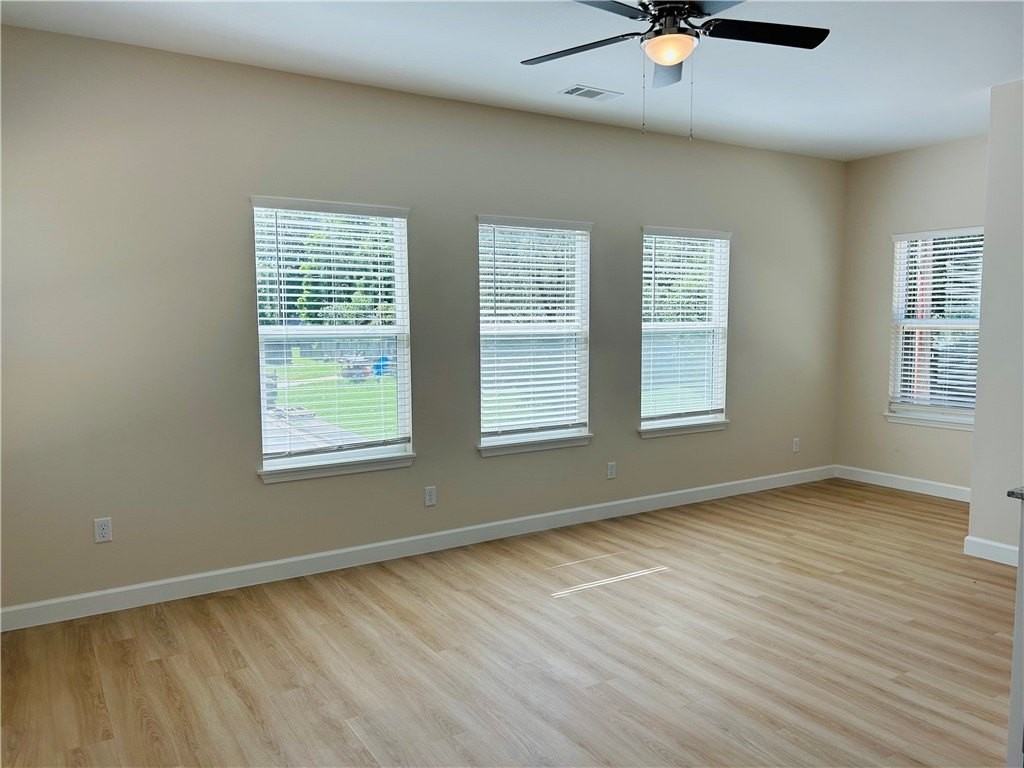 708 E Johnson Ave #B - Photo 6 of 12