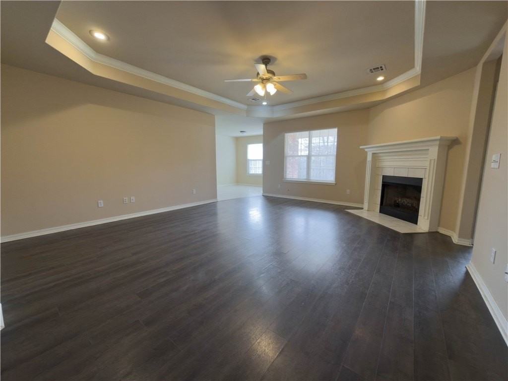 3706 Sw Hansom Loop - Photo 2 of 13
