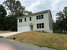 7 Prestwick Ln - Photo 1 of 1