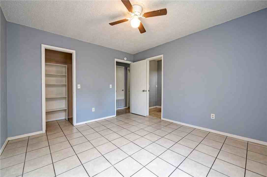 3408 W Olive St - Photo 7 of 13