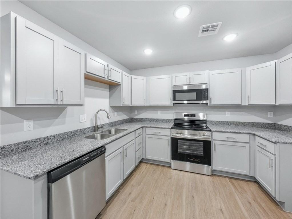 6613 Nw Altus St - Photo 3 of 14