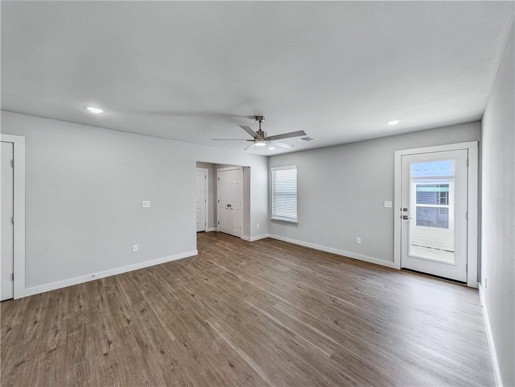 6613 Nw Altus St - Photo 5 of 14