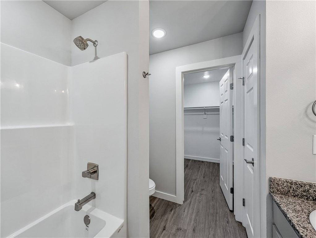 6607 Nw Altus St - Photo 7 of 10