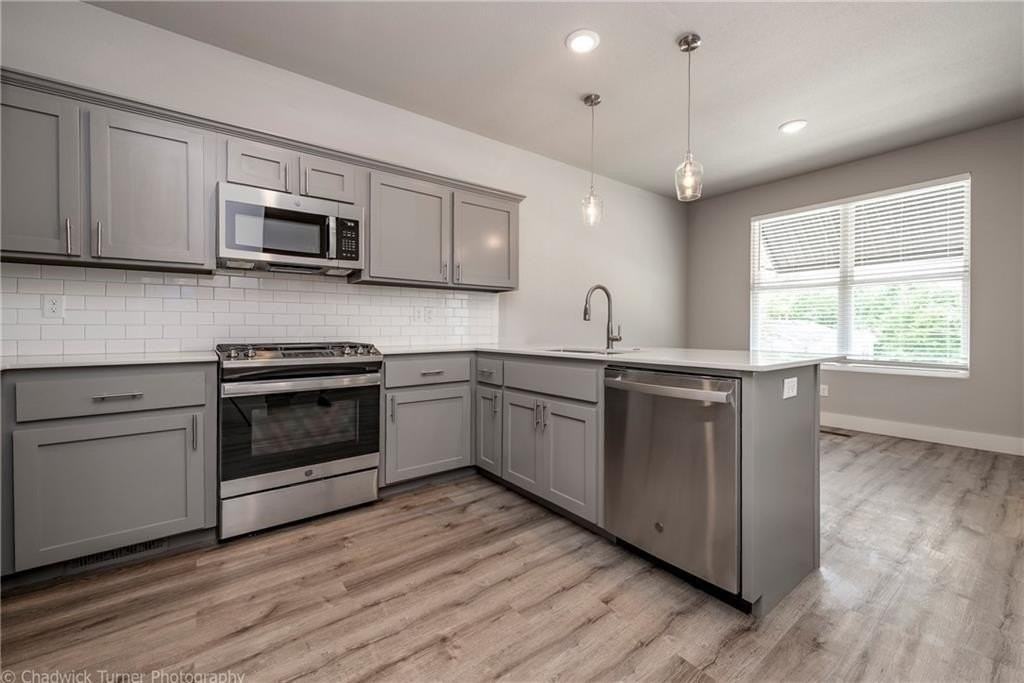 1510 N Gregg Ave - Photo 3 of 27