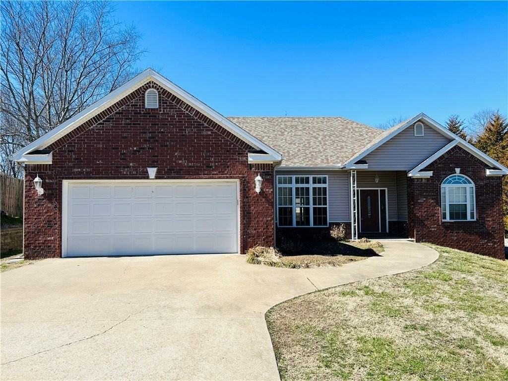 15 Mills Dr - Photo 2 of 35