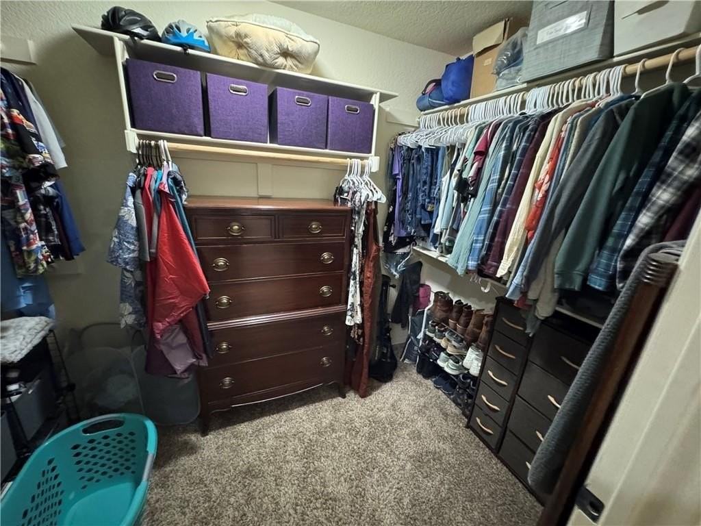 1008 Kensington Dr - Photo 6 of 12