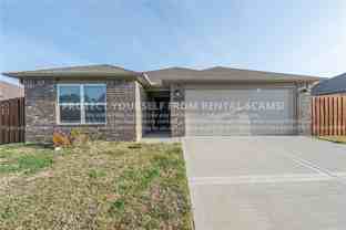 2932 W Obsidian St - Photo 1 of 1