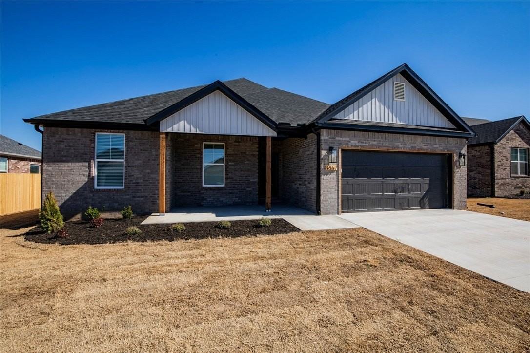 4867 Farmhouse St - Photo 2 of 25