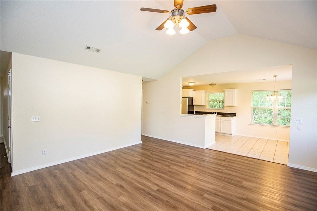2 Watling Ln - Photo 3 of 18