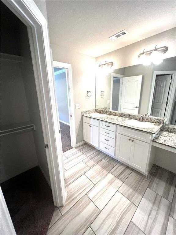 131 Sullivans Way - Photo 5 of 9