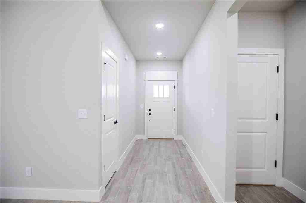 14 Kinloch Dr - Photo 4 of 24