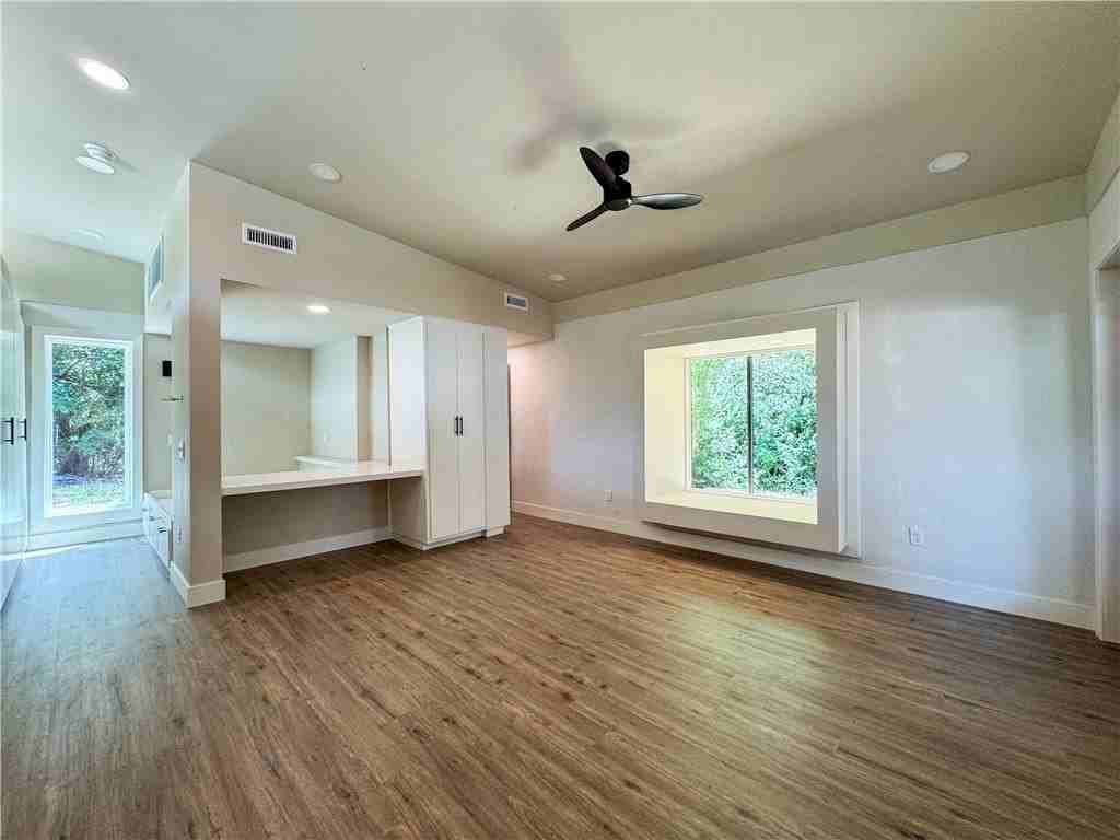 1111B S Ray Ave Unit B #B - Photo 2 of 17