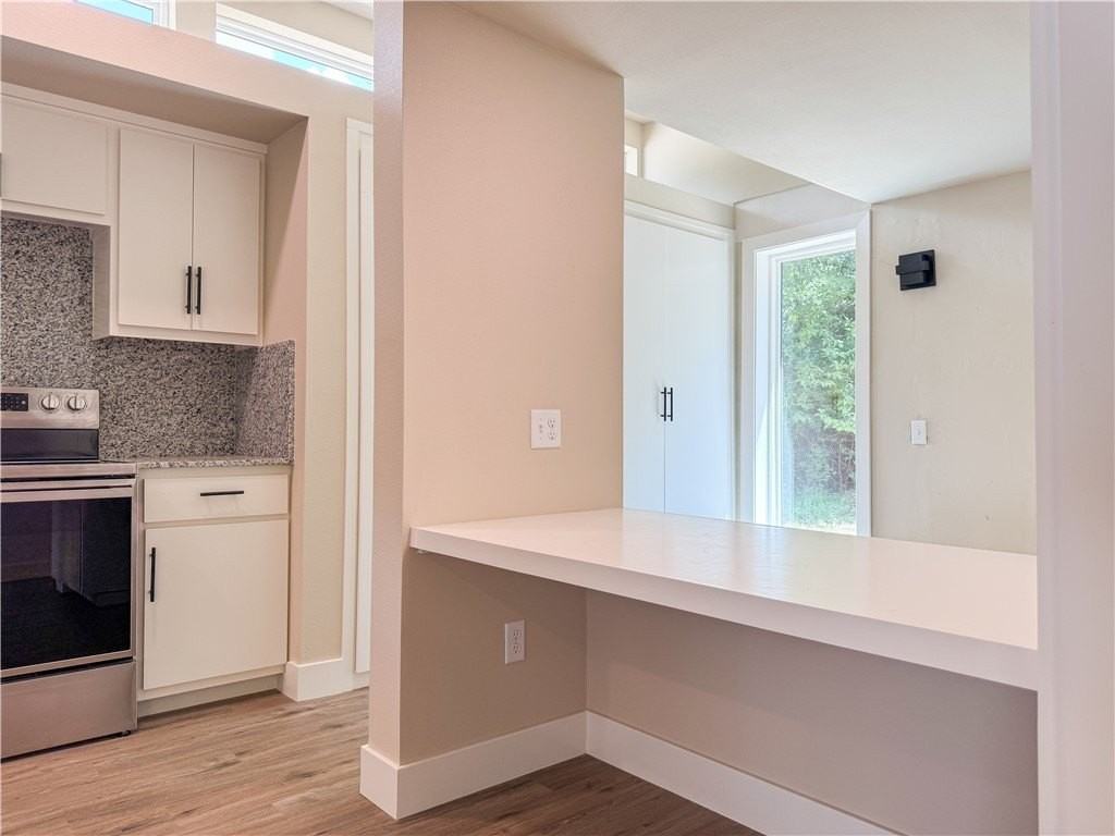 1111B S Ray Ave Unit B #B - Photo 6 of 17