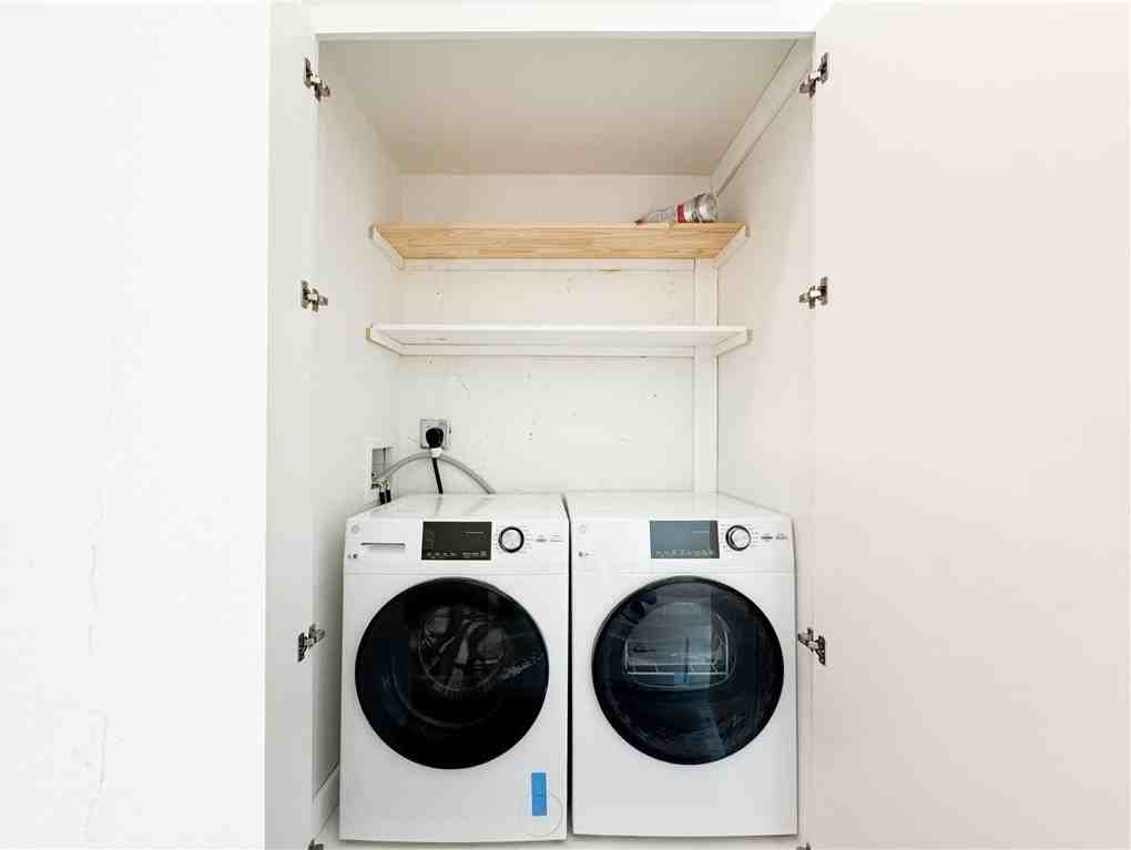 1111B S Ray Ave Unit B #B - Photo 7 of 17