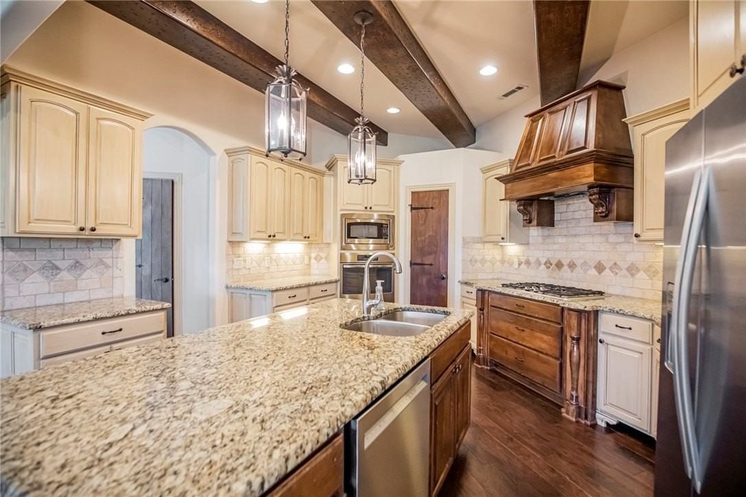 4605 Willow Ridge Way - Photo 3 of 27