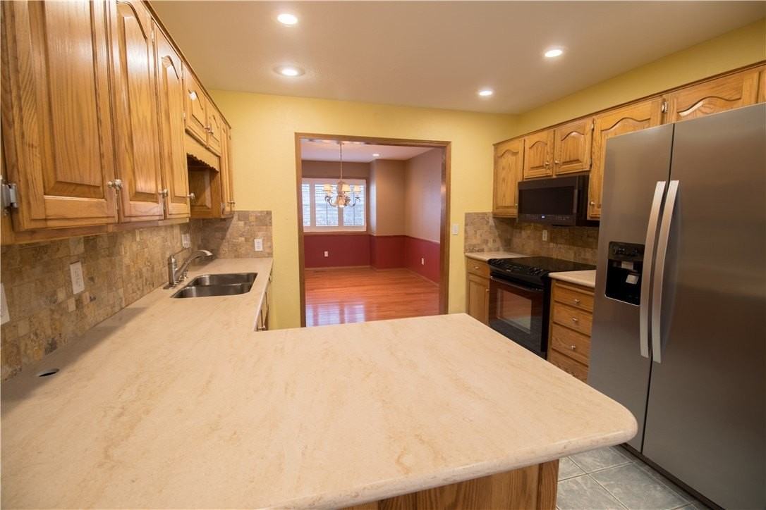 903 Red Fox Cir - Photo 6 of 22