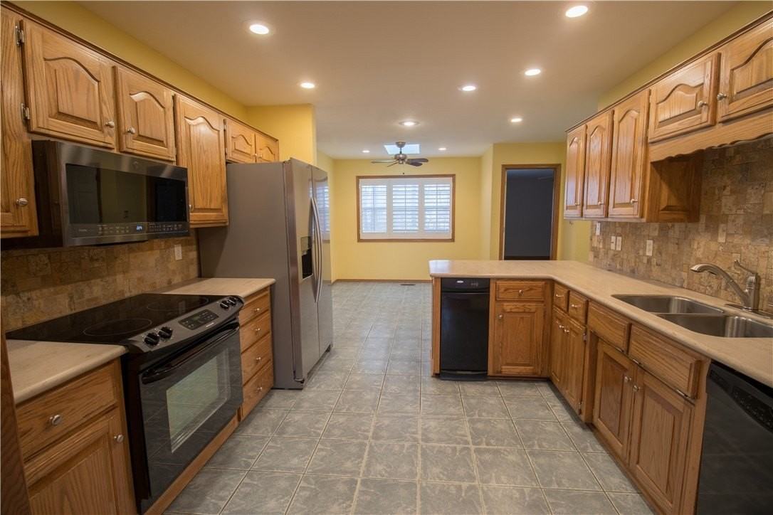 903 Red Fox Cir - Photo 7 of 22