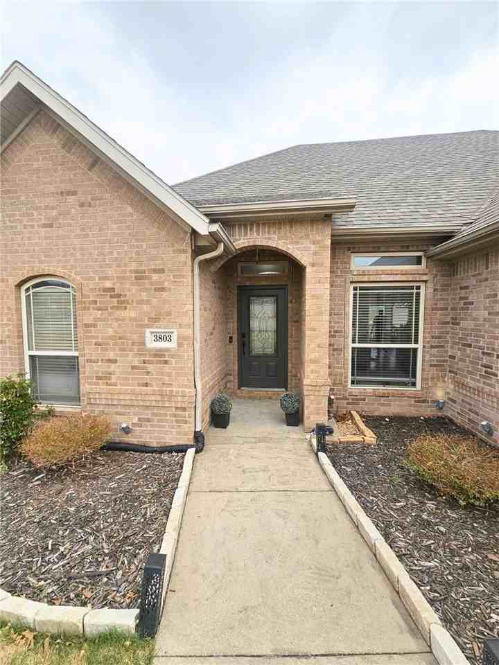 3803 Sw Kite Dr - Photo 4 of 32