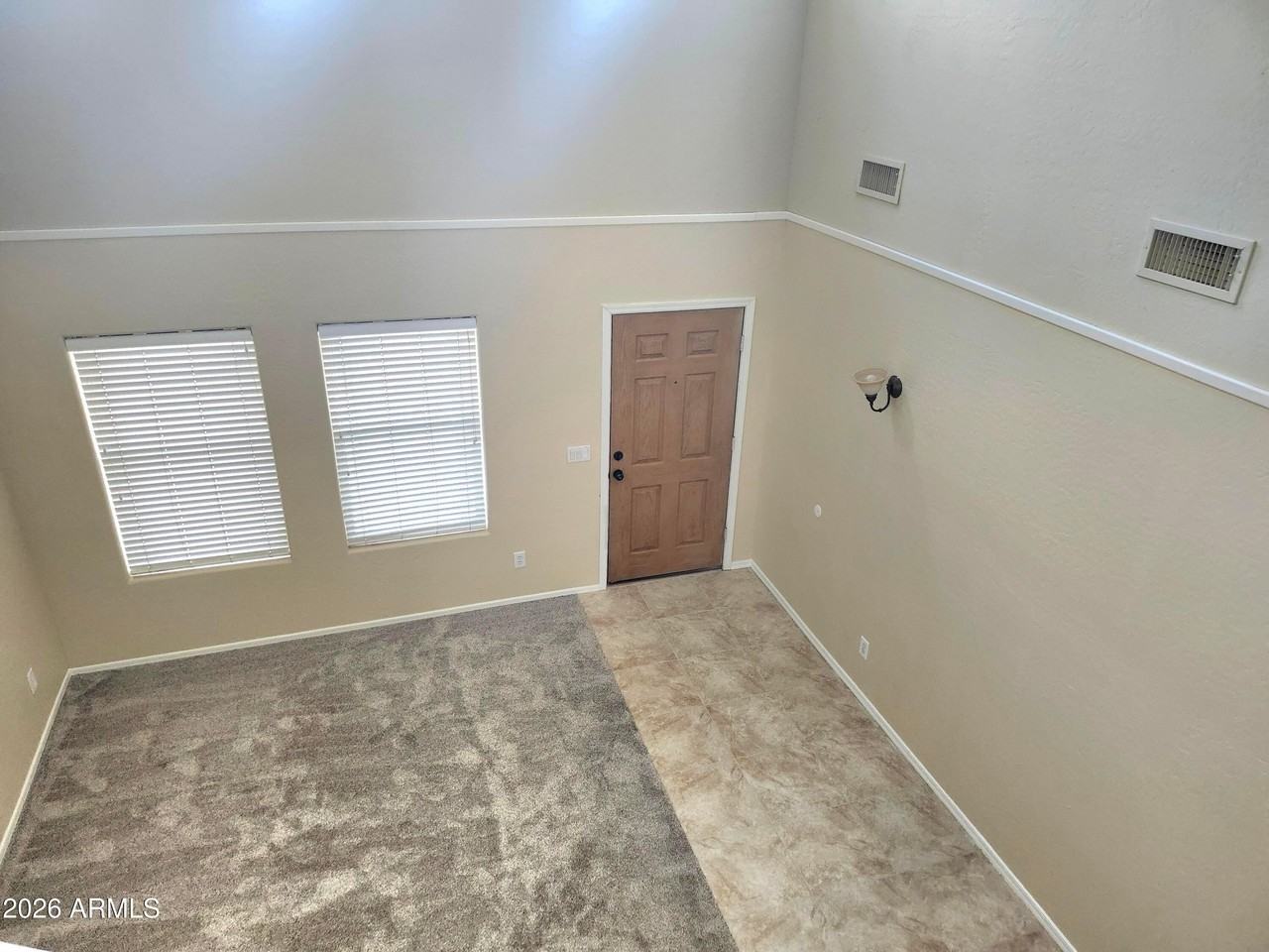 41132 N Hudson Trl - Photo 3 of 18