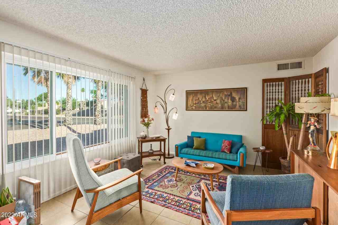 12728 N 40th Pl - Photo 3 of 27