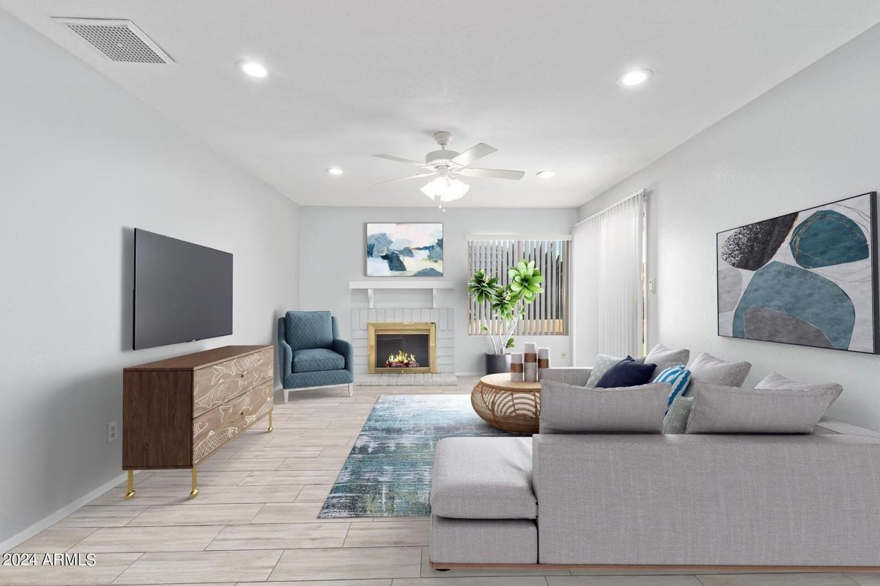 14237 N 41st Dr - Photo 5 of 17