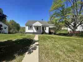 featured image of 162 Oak Grove Dr #1