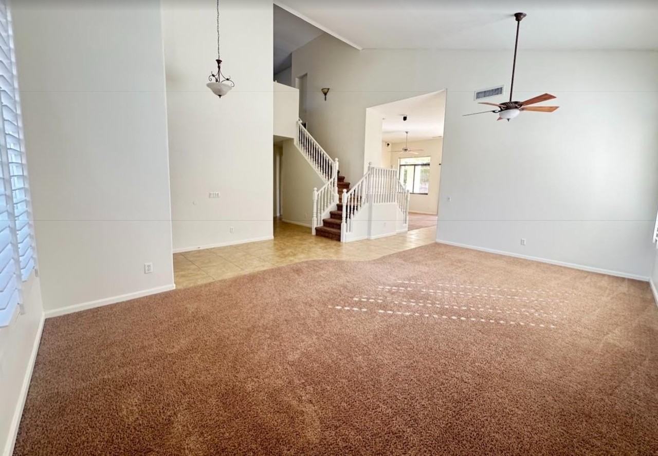 4906 E Hamblin Dr - Photo 2 of 16