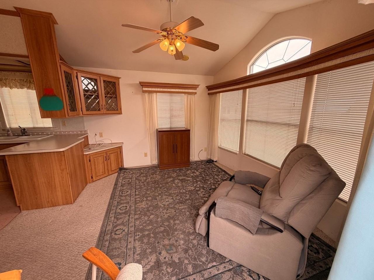 125 E Gila Dr - Photo 5 of 29