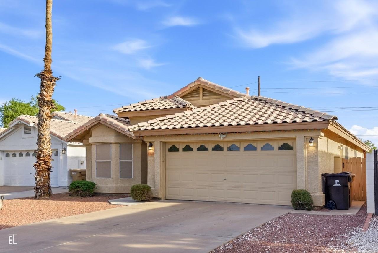 8431 W Wethersfield Rd - Photo 2 of 28