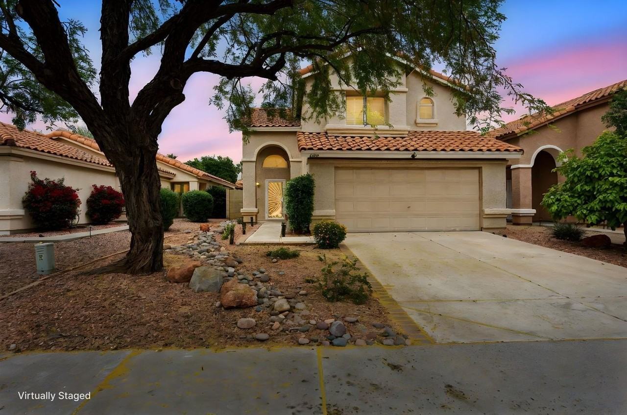 17435 N 46th St - Photo 2 of 38