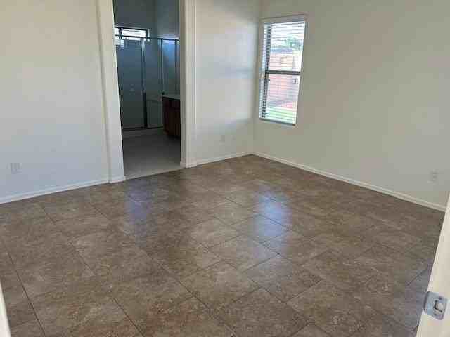 17794 W Rimrock St - Photo 7 of 13