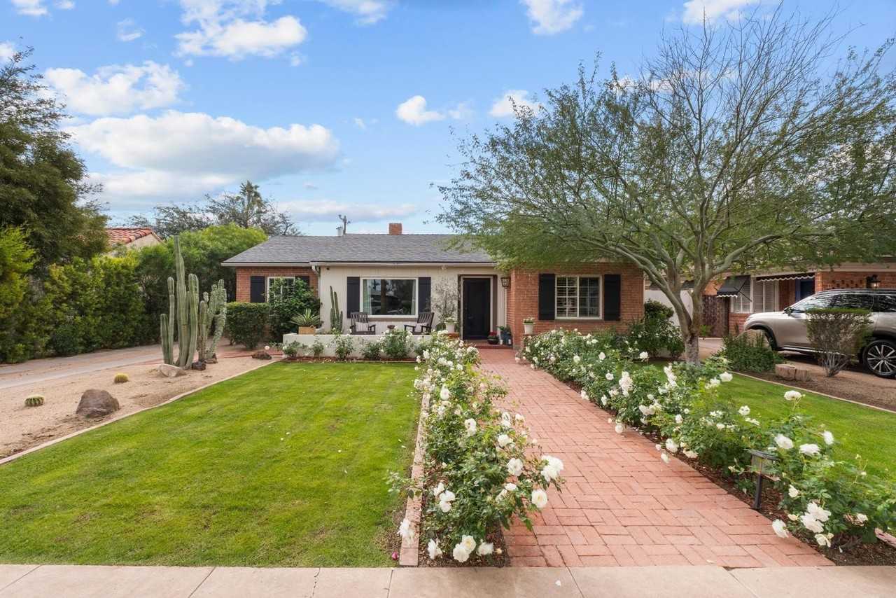 317 W Encanto Blvd - Photo 2 of 33