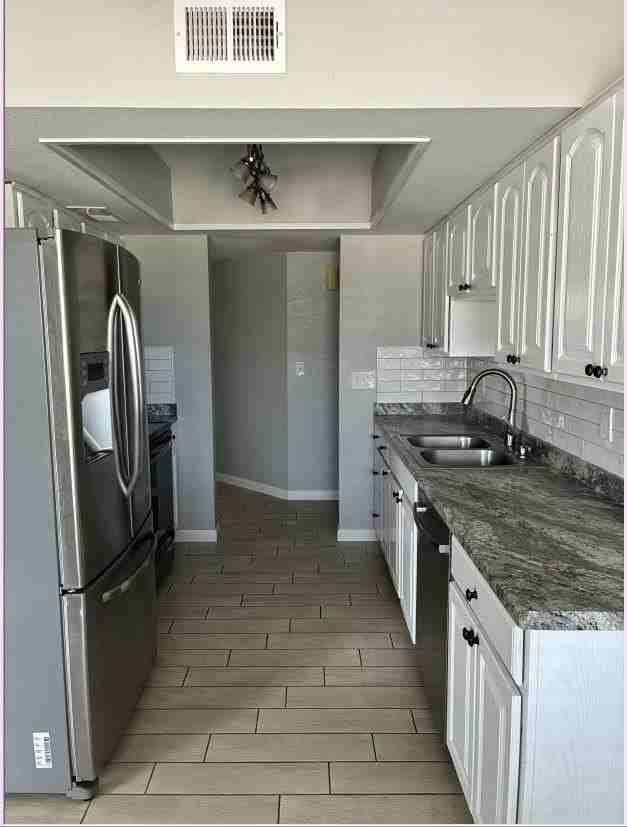 2454 E Javelina Ave - Photo 4 of 16