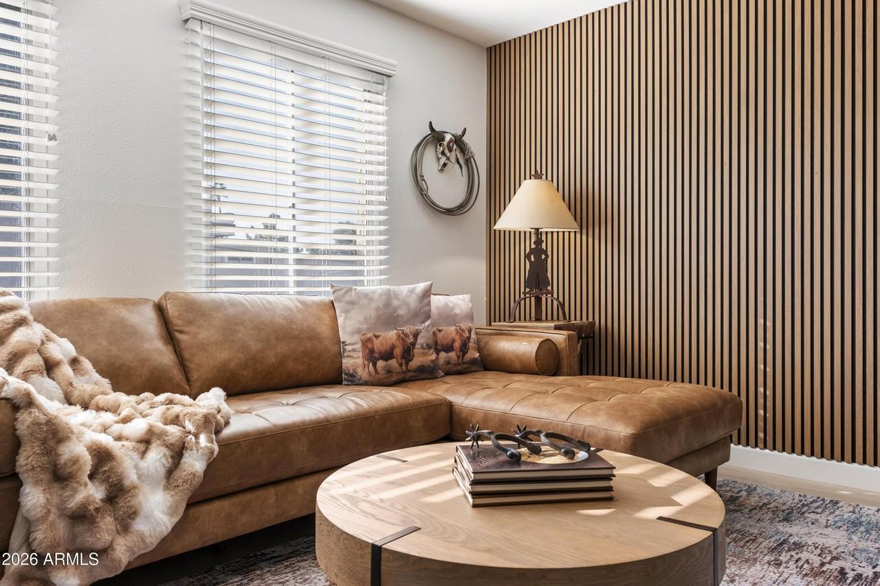 8107 E Vista Dr - Photo 2 of 25