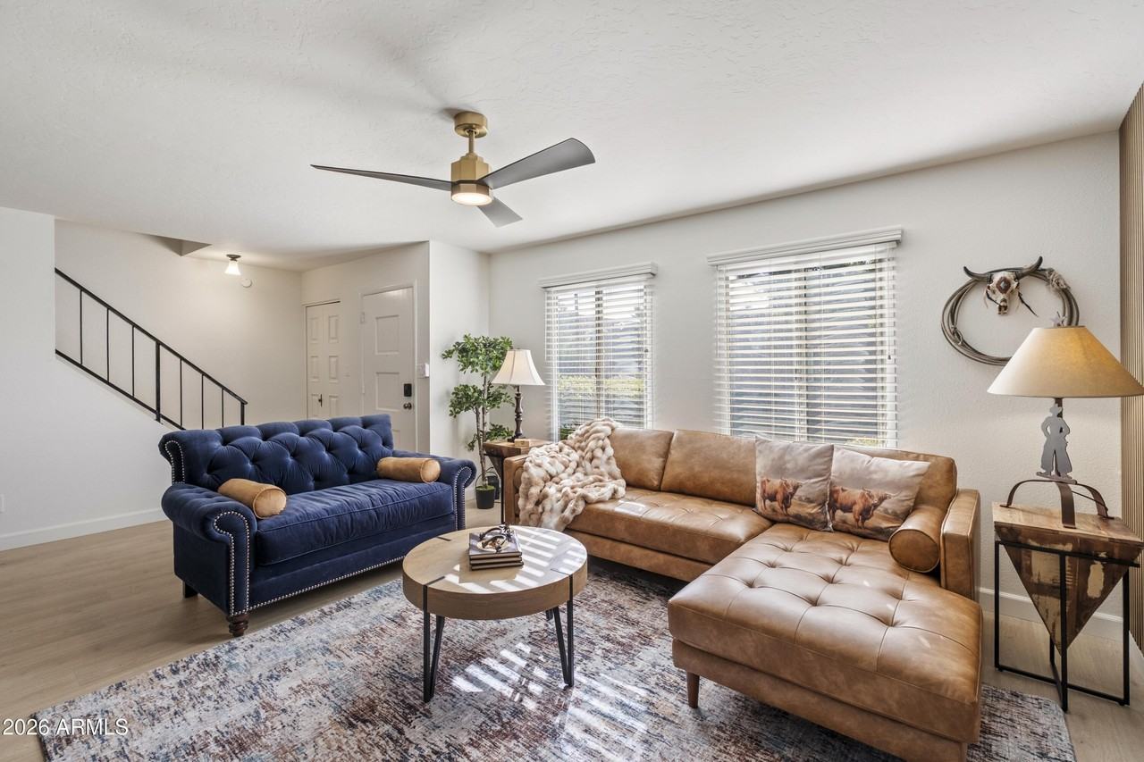 8107 E Vista Dr - Photo 3 of 25