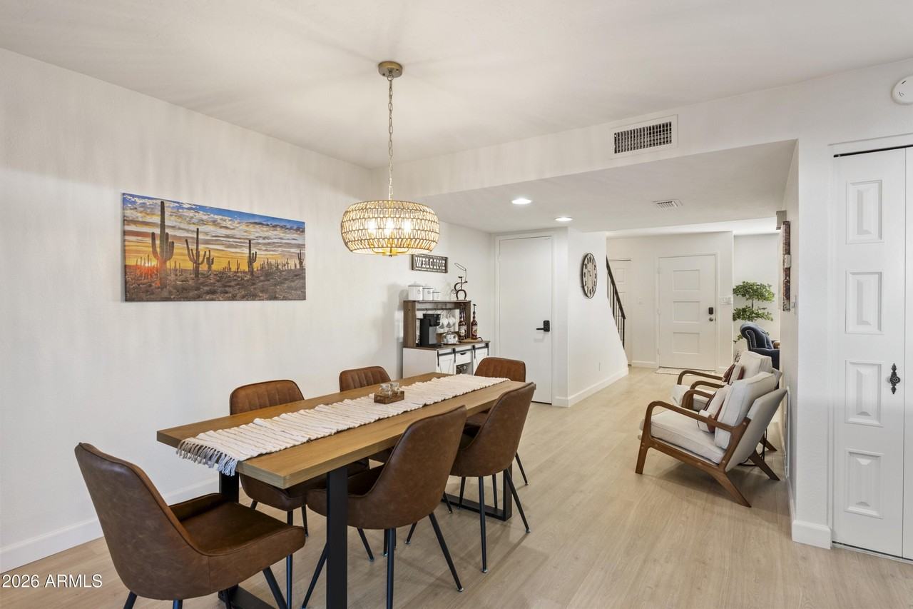 8107 E Vista Dr - Photo 7 of 25