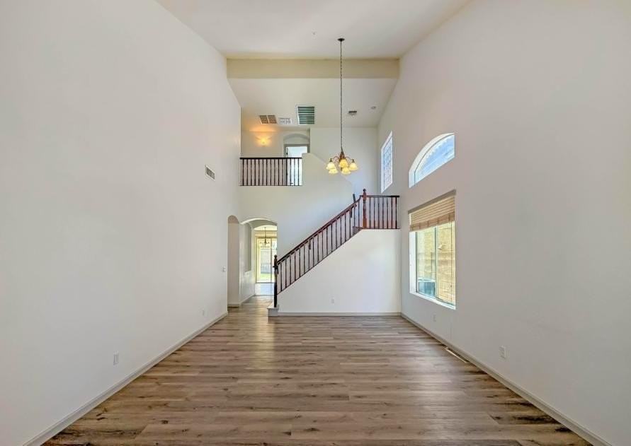 7085 W Andrew Ln - Photo 2 of 25