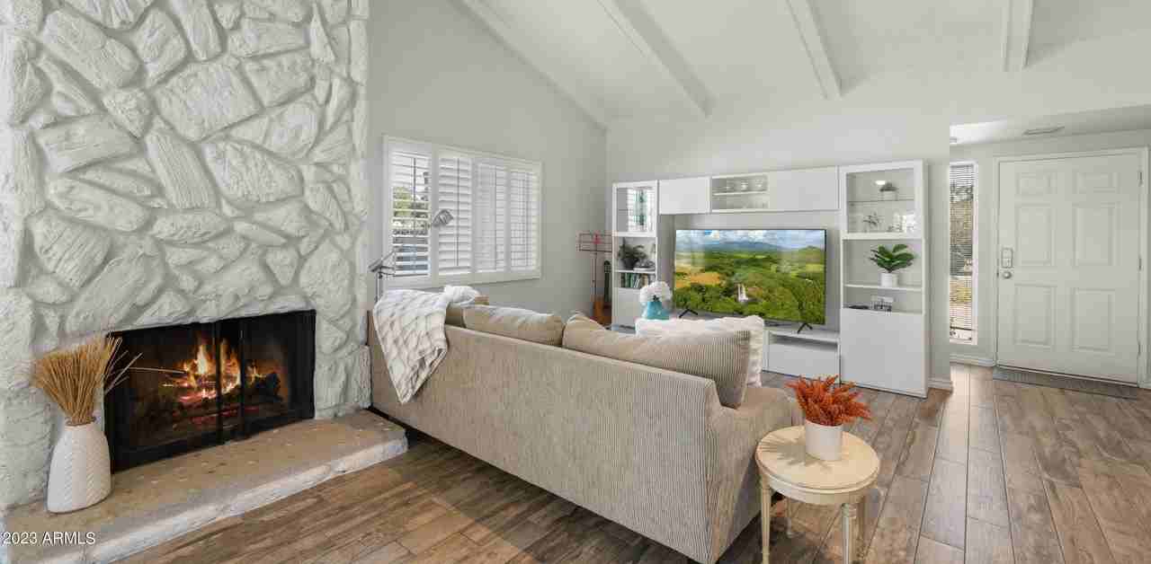 7526 N Via De La Campana - Photo 7 of 50